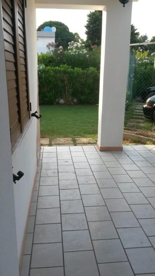 Vila Geremeas Country Club Marongiu Exteriér fotografie