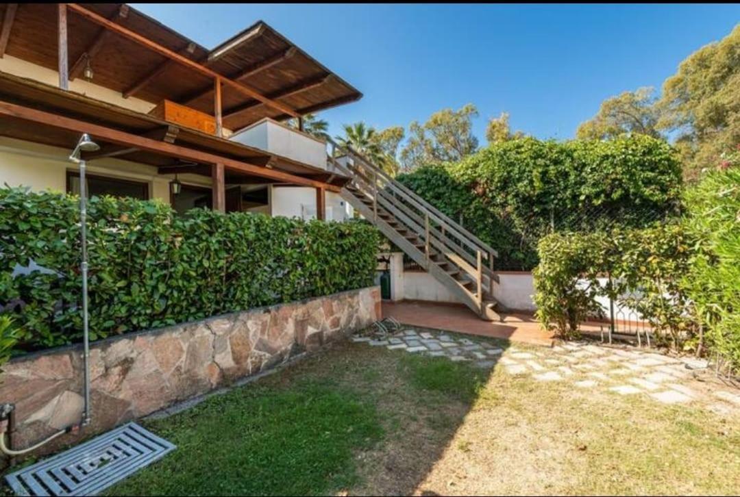 Vila Geremeas Country Club Marongiu Exteriér fotografie